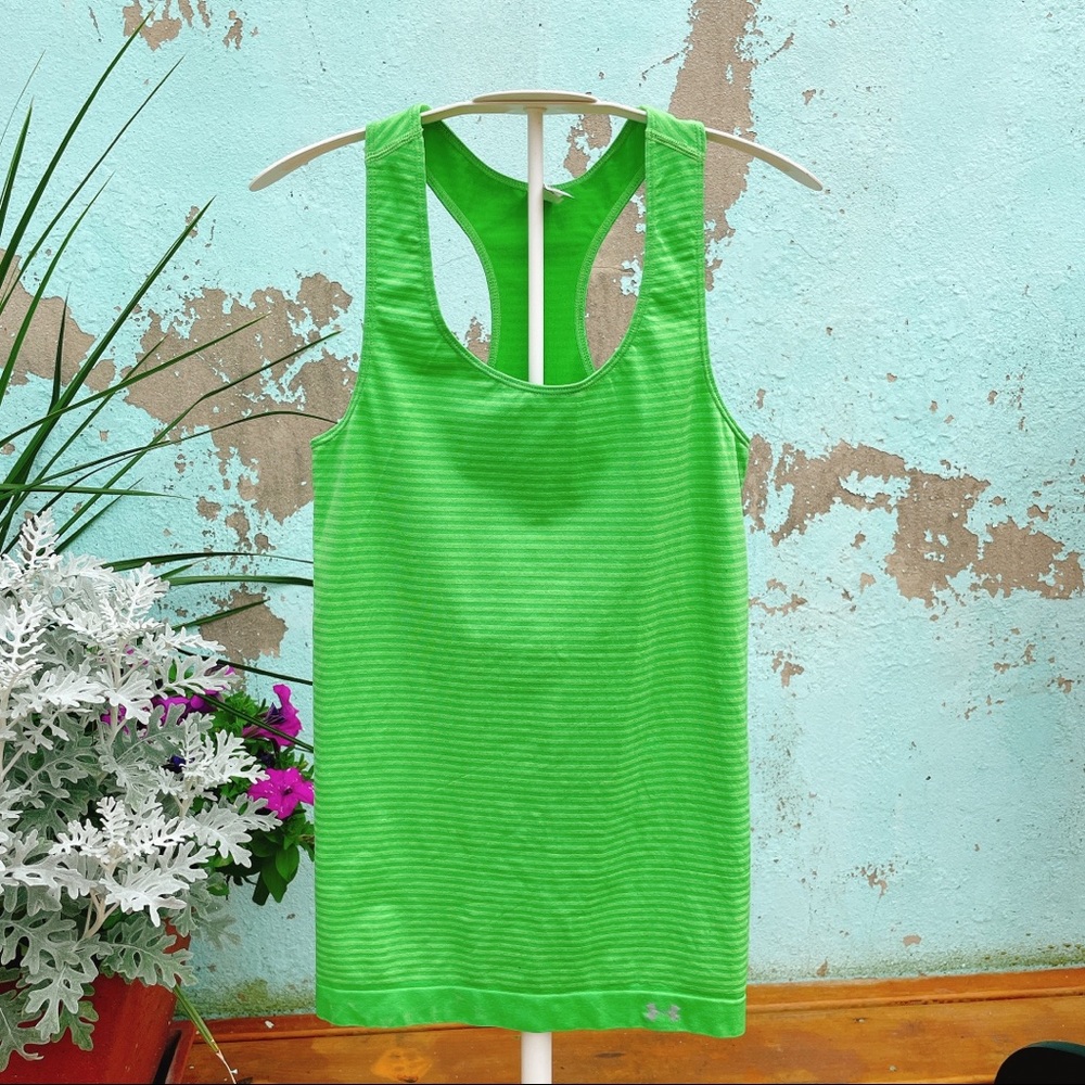 Under Armour Studio Heat Gear Fitted Tank